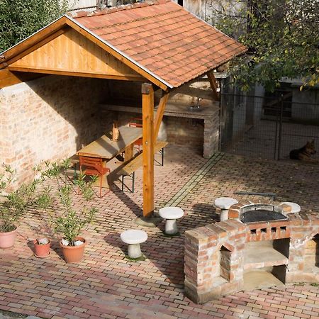 Tompos Vendégház és pince Villány Extérieur photo