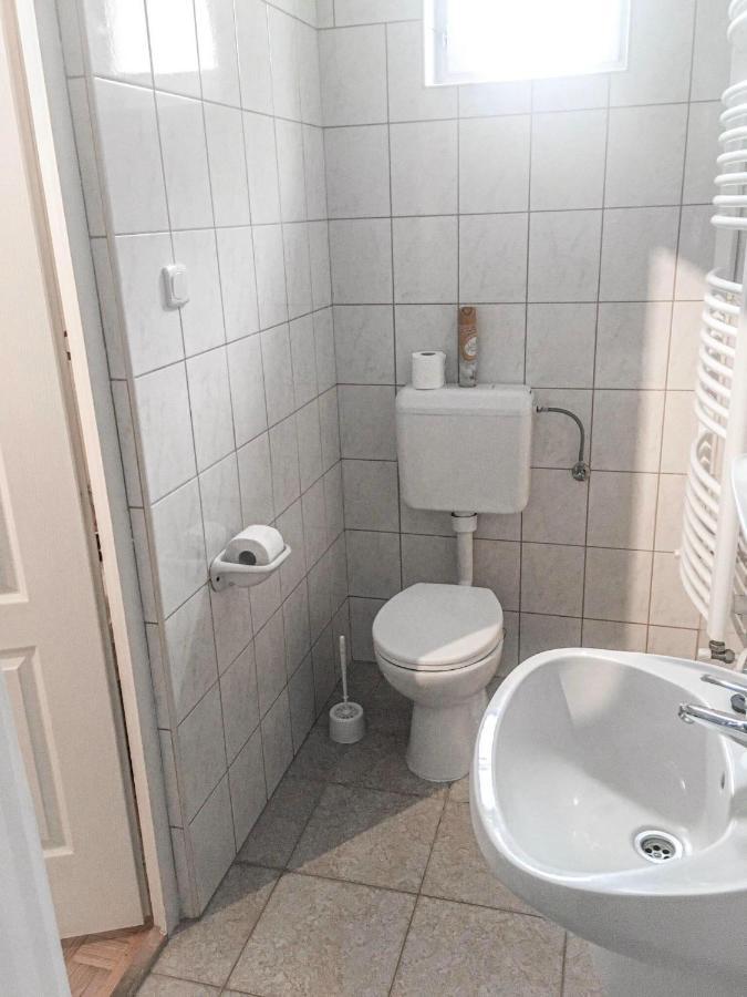 Tompos Vendégház és pince Villány Extérieur photo